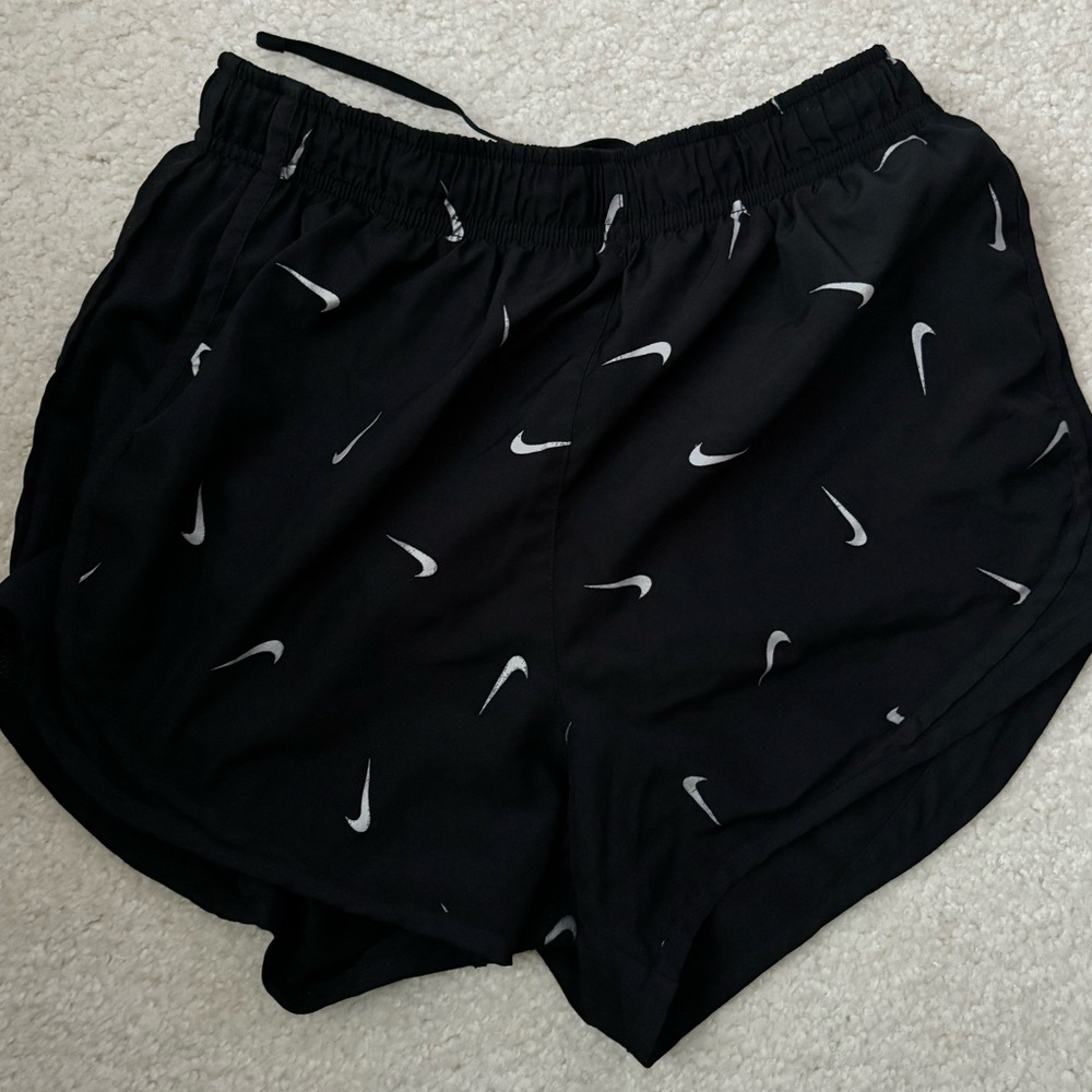 Nike Women’s Tempo Running Short Black Logo